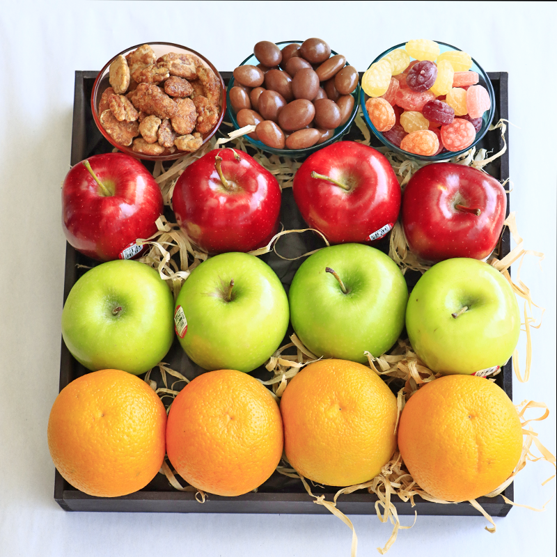 Caja de Regalo con Fruta y Botana Dulce