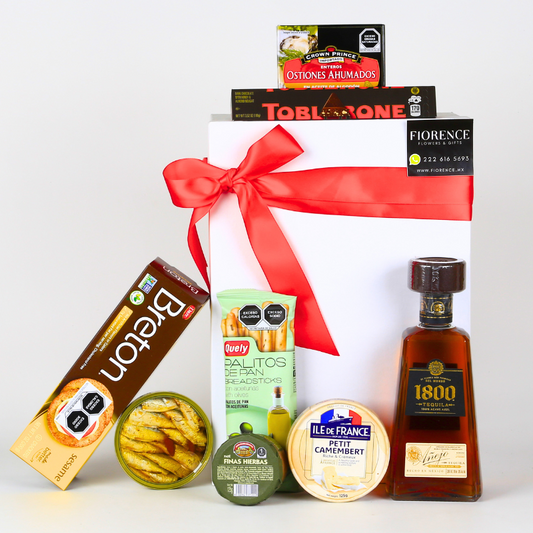 Spectacular gift with Tequila 1800 Añejo and Gourmet Products