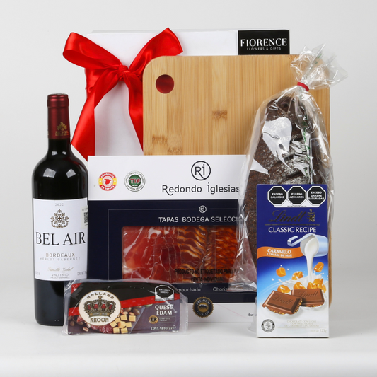 Regalo con Vino Tinto Español y Productos Gourmet