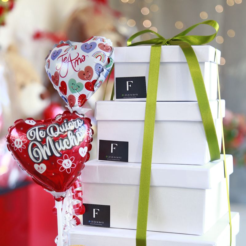 Dulce Sorpresa - Torre de Regalo con Variedad de Botanas