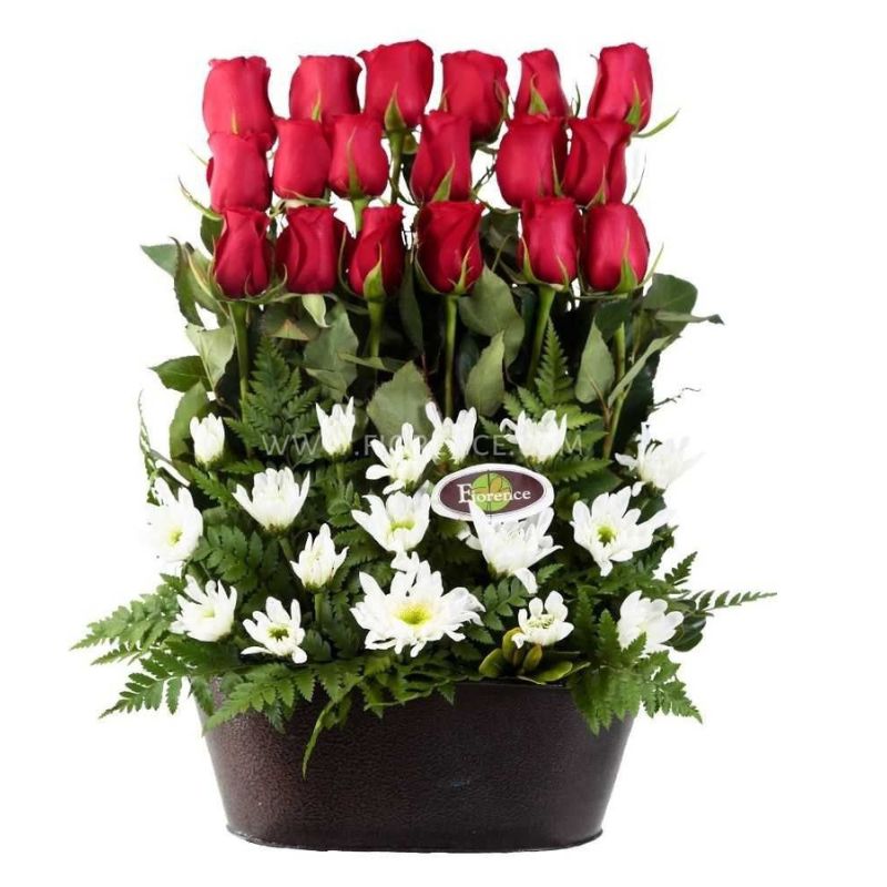 Arreglo de rosas rojas "Cascata Di Rose"