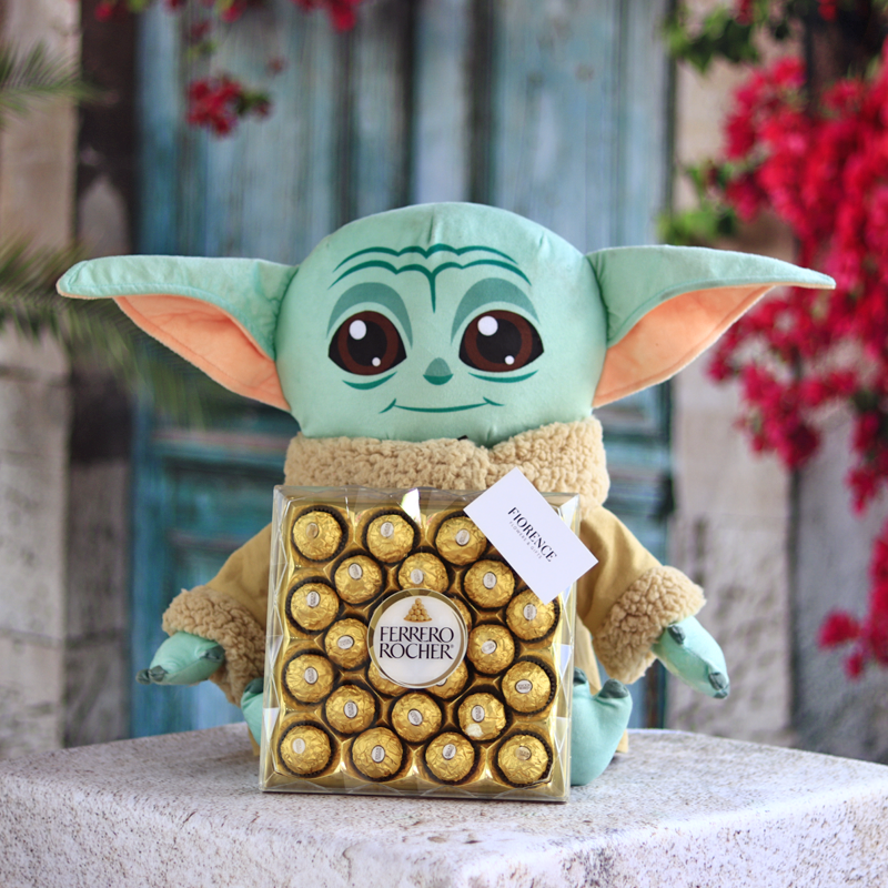 Peluche de Yoda con Chocolates