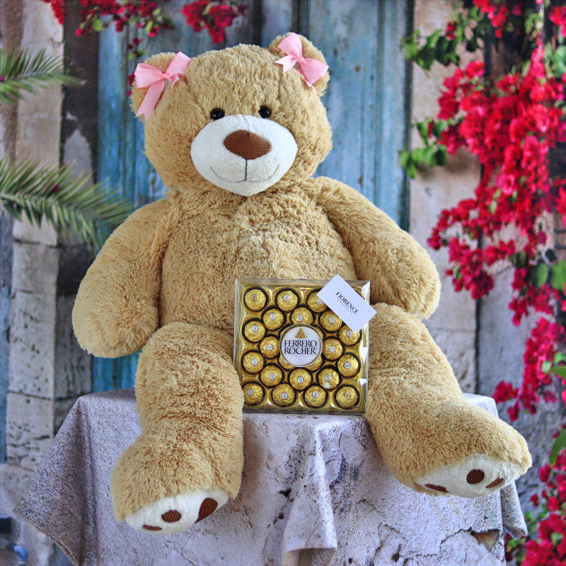Osita Grande de Peluche Color Miel con Chocolates