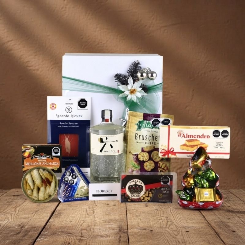 Roku Gin Deluxe Christmas Gift Box – Gourmet Spanish Selection