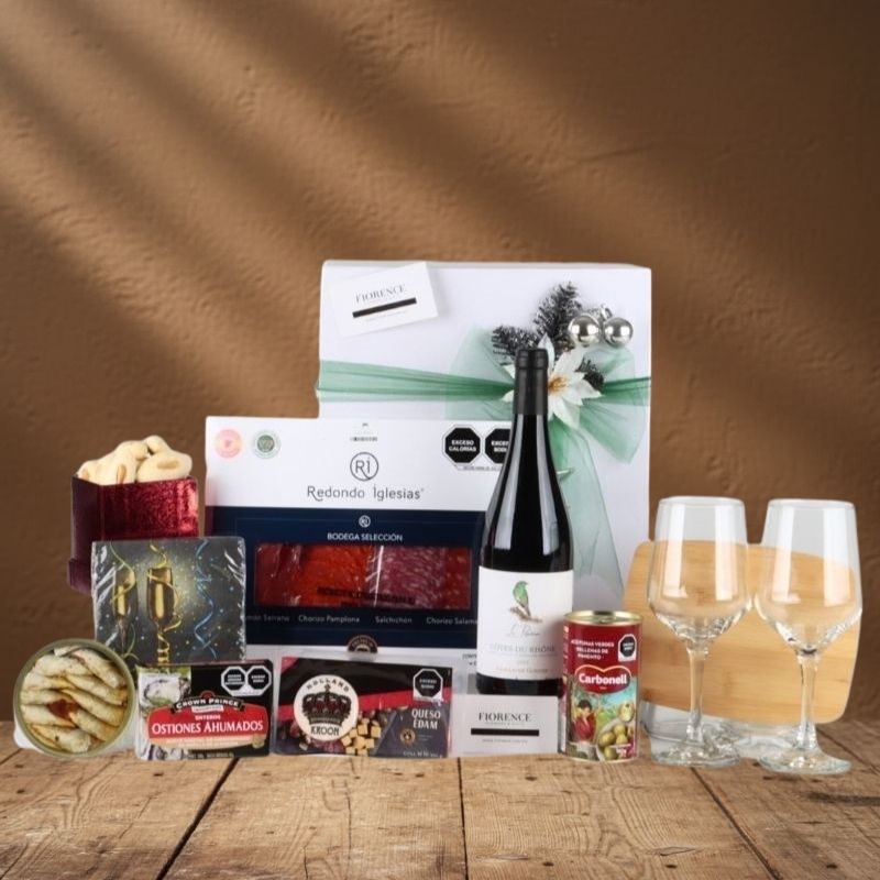 Christmas Gourmet Experience with Le Rêveur Côtes du Rhône: Wine, Cured Meats and More
