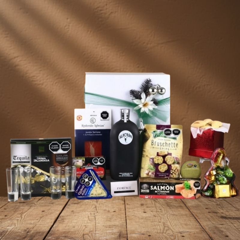 Alacrán Deluxe Christmas Gift Box – Tequila, Serrano Ham, Blue Cheese, Salmon, and Bruschetta