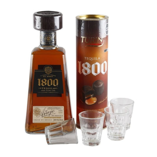 Spectacular gift with Tequila Añejo 1800, Chocolates and Snacks
