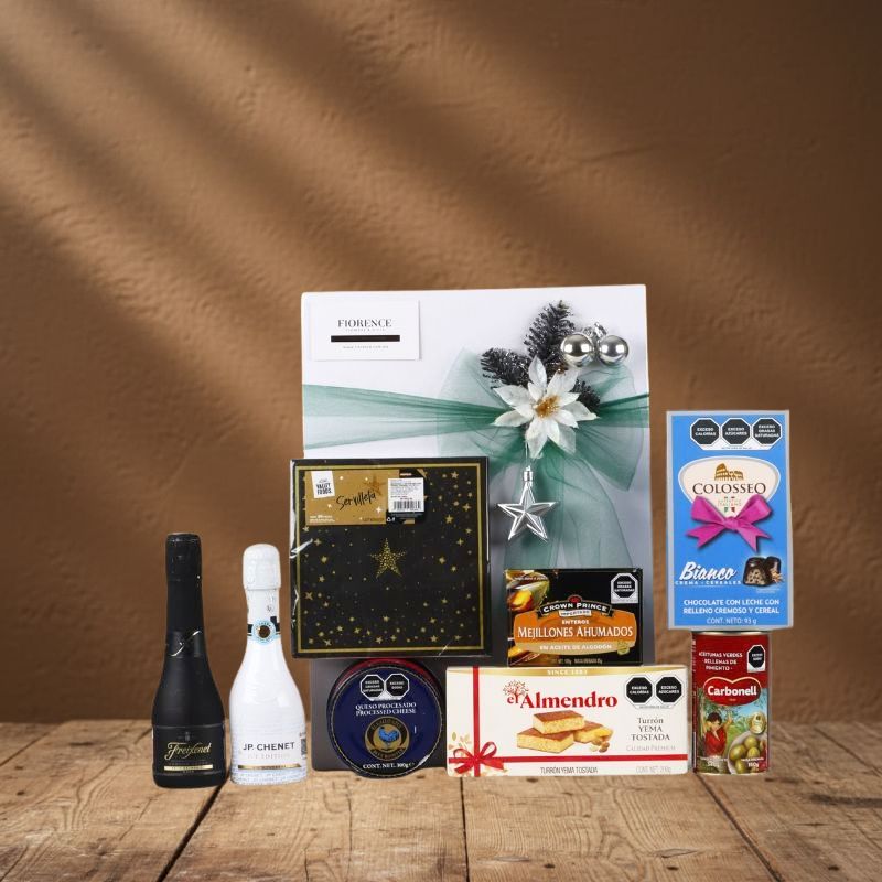 "Sparkling & Savory" Gourmet Christmas Box: Cava, Wine & Pairing Selection