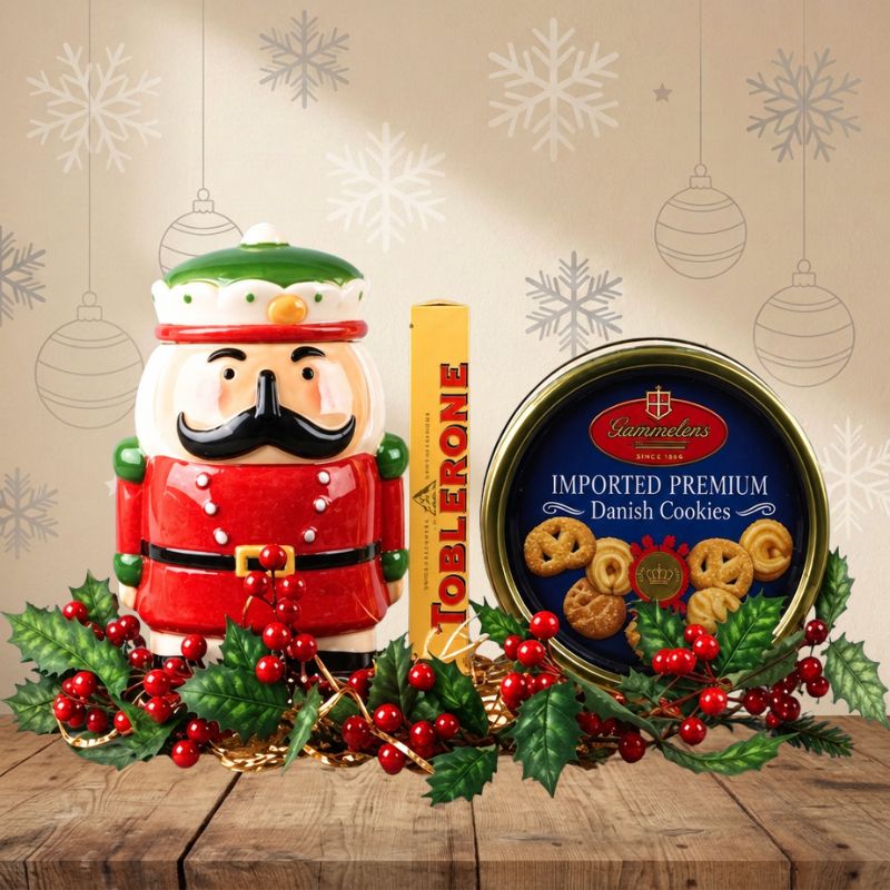 Nutcracker Ceramic Cookie Jar Gift Set