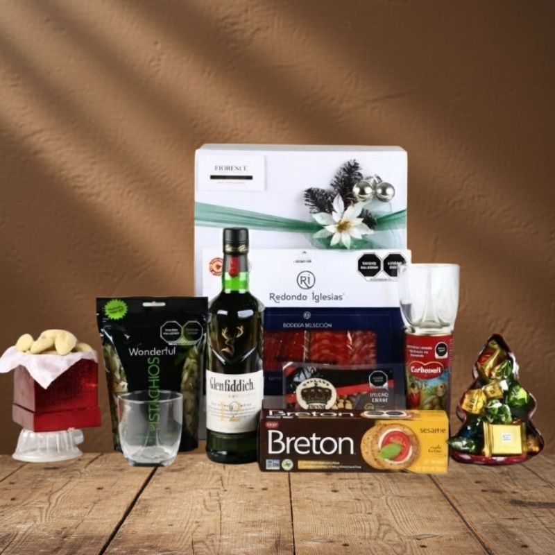 Caja de Regalo Navideña Glenfiddich 12 | Charcutería & Selección Gourmet