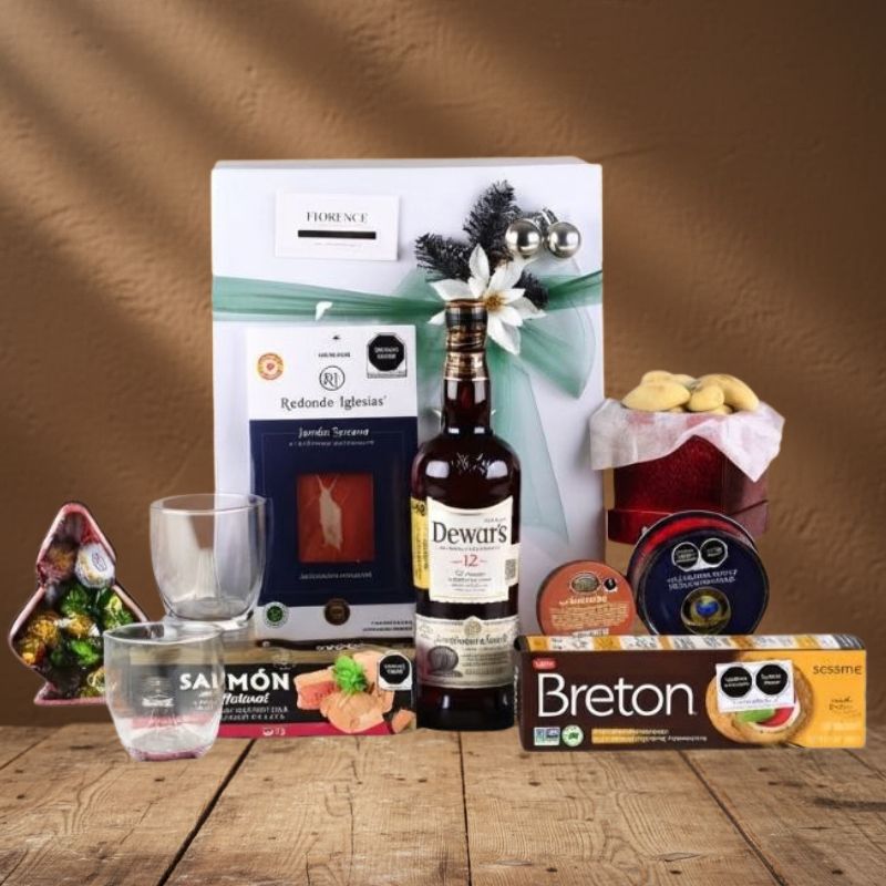 Dewar's 12 Christmas Gift Box | Serrano Ham & Gourmet Snacks