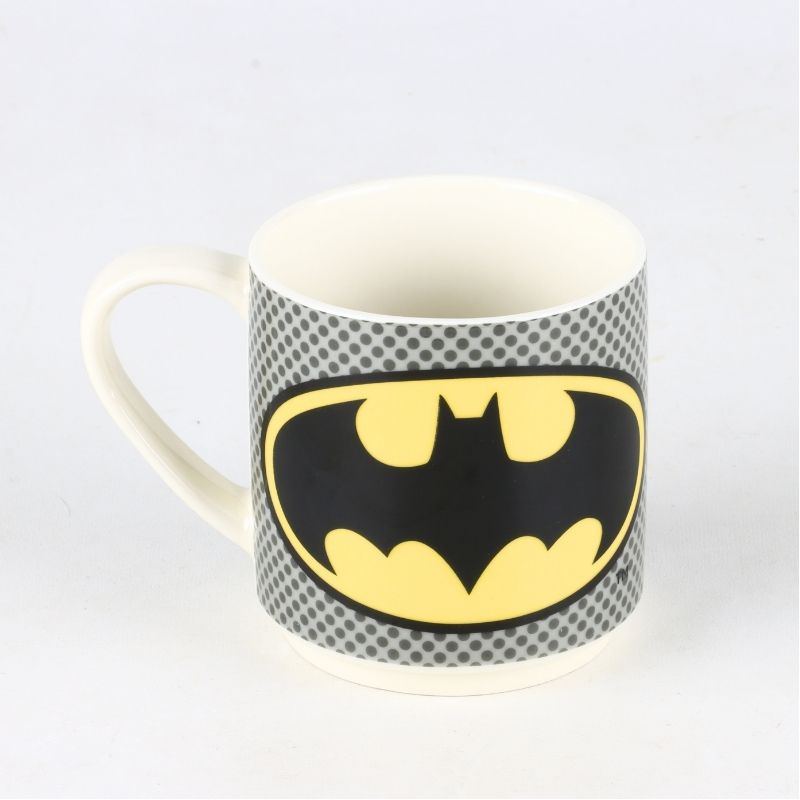 Candy Bouquet "Liga de la Justicia": Taza de Colección y Selección de 15 Dulces