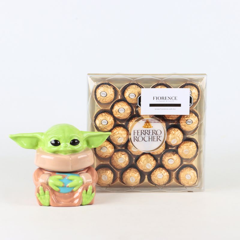 Candy Bouquet “Galactic Star": Chocolates Gourmet y Taza de Colección Grogu