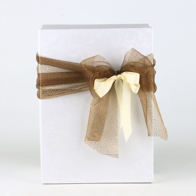 "Champagne & Serrano" Luxury Gift Box: Moët & Chandon Imperial & Premium Pairing